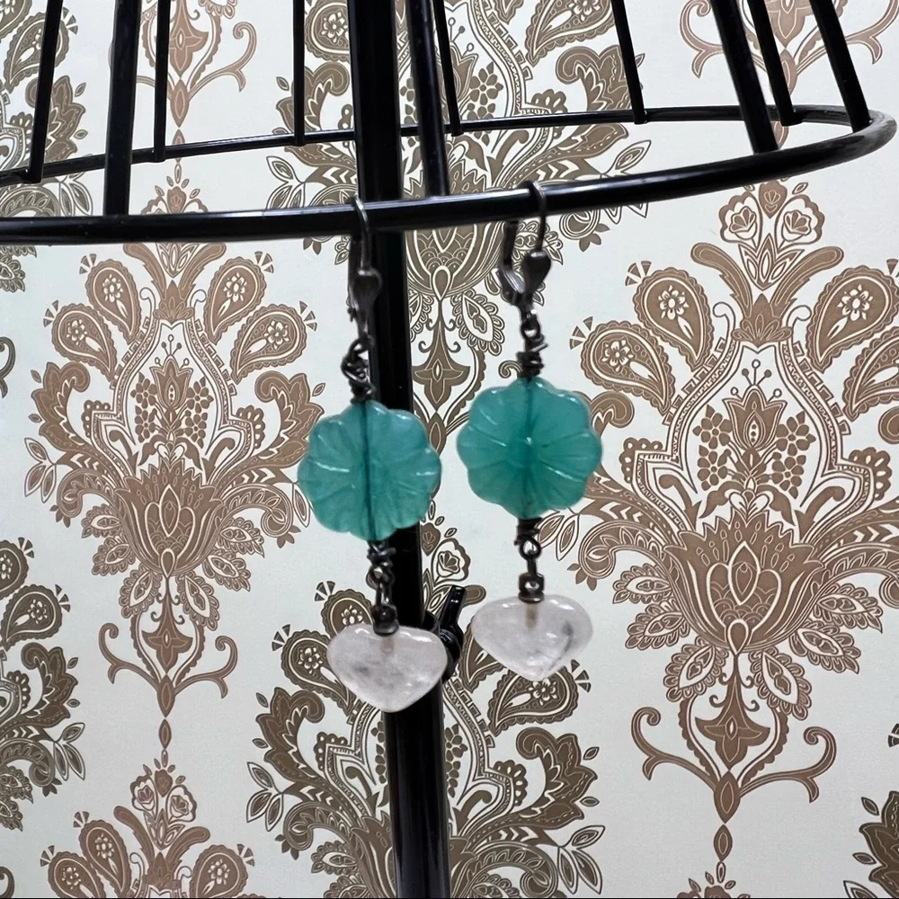 New HANDMADE Boho Green Flower & Heart Drop Earrings By NEWERATHREADS